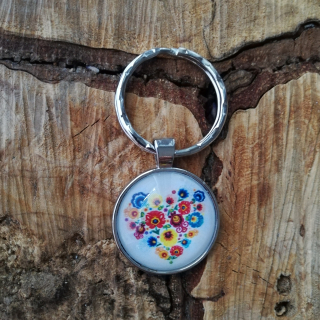 Klíčenka s folklorním motivem